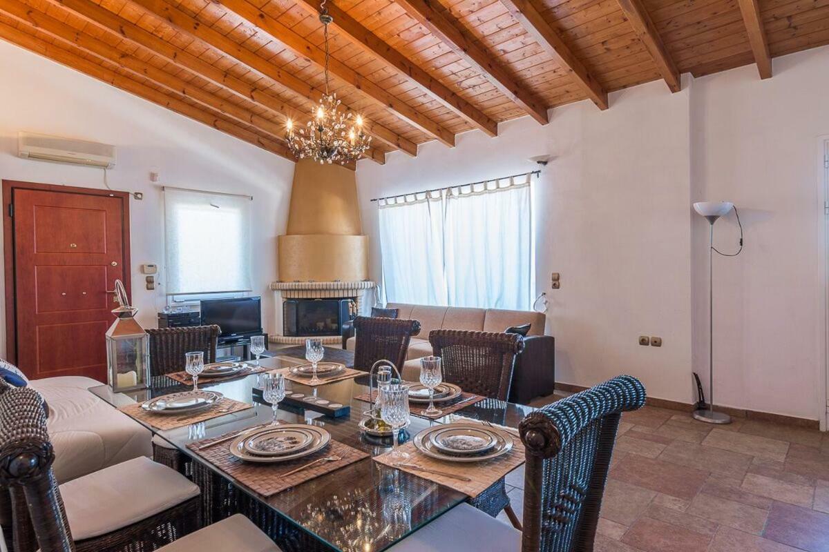 House Next To The Sea Villa Ermioni Exterior photo
