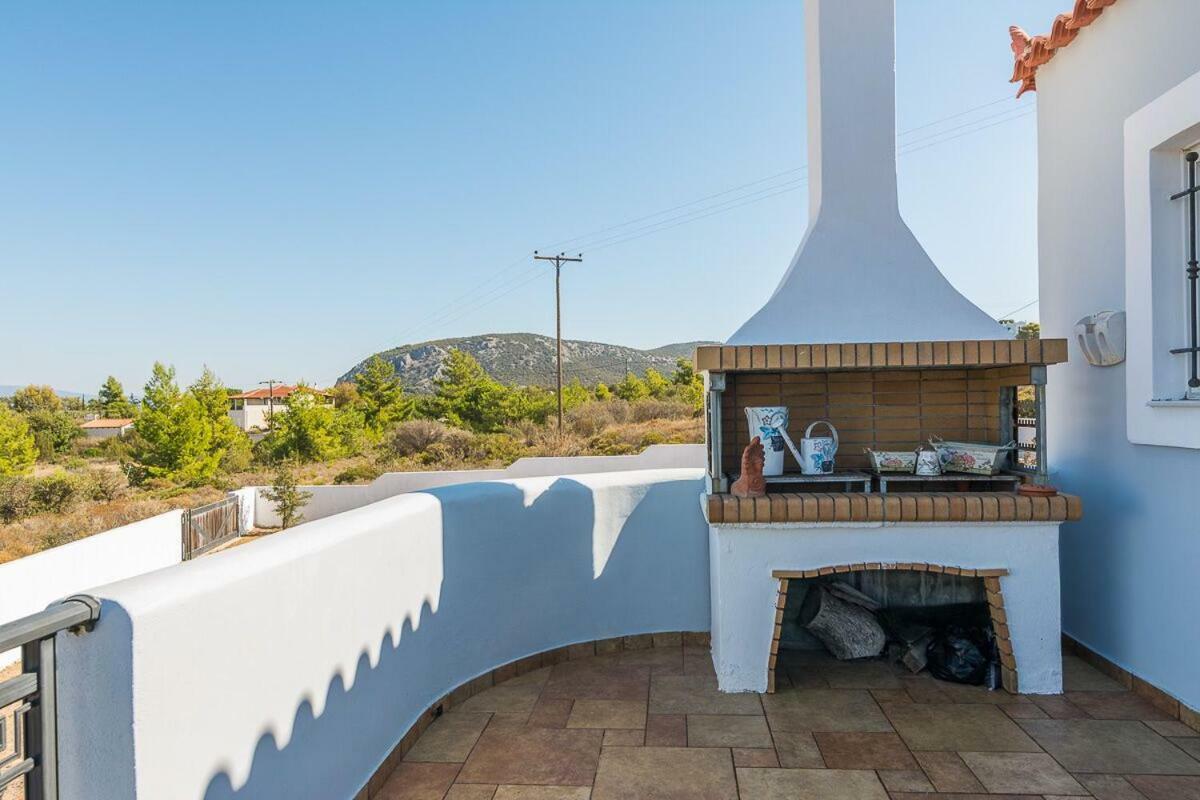 House Next To The Sea Villa Ermioni Exterior photo